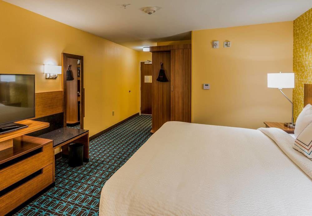 Fairfield Inn & Suites By Marriott Atlanta Фейрберн Экстерьер фото