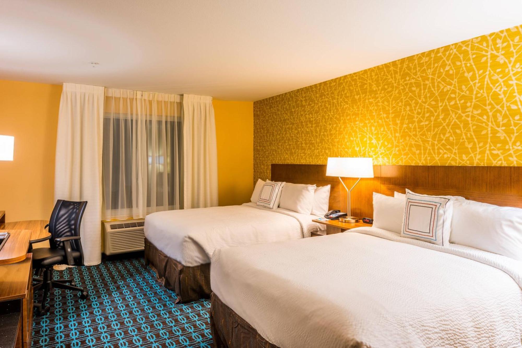 Fairfield Inn & Suites By Marriott Atlanta Фейрберн Экстерьер фото